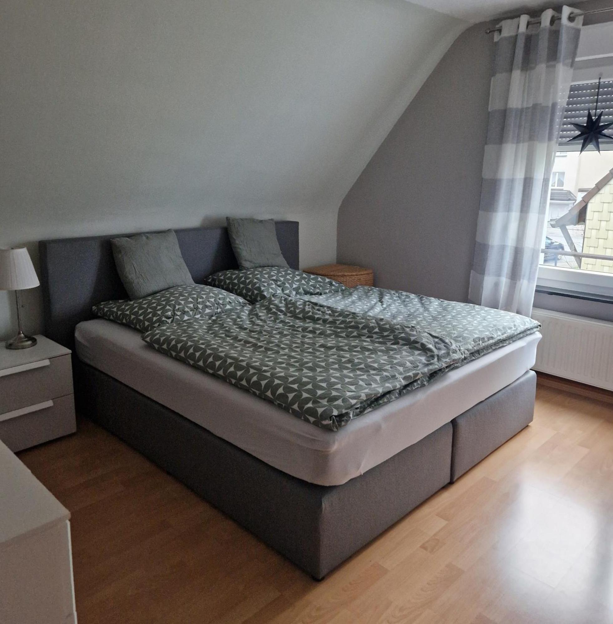 Ruhrpottbude - Private Ferienwohnung Im Herzen Des Ruhrgebiets Bochum Exteriér fotografie
